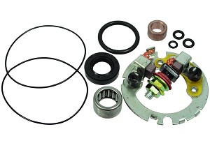 Motorino di avviamento set di spazzole in carbone Honda CBR600F Kawasaki KLF Suzuki 650 GSX-R750 VZ800 Yamaha FZ6 R6 Motorino di avviamento set di spazzole in carbone Honda CBR600F Kawasaki KLF Suzuki 650 GSX-R750 VZ800 Yamaha FZ6 R6